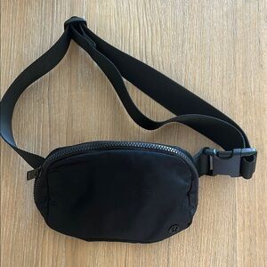 lululemon athletica Black Men's Crossbody Bag
